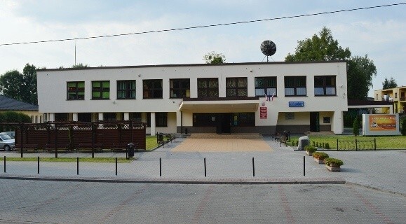 Zdjęcie budynku urzędu gminy Raciążek